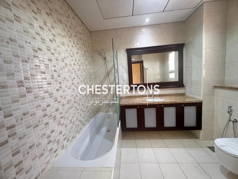 Image of Compound - 5 Bedrooms - 6 Bathrooms for Rental in Jumeirah-Dubai-United Arab Emirates, Image 17