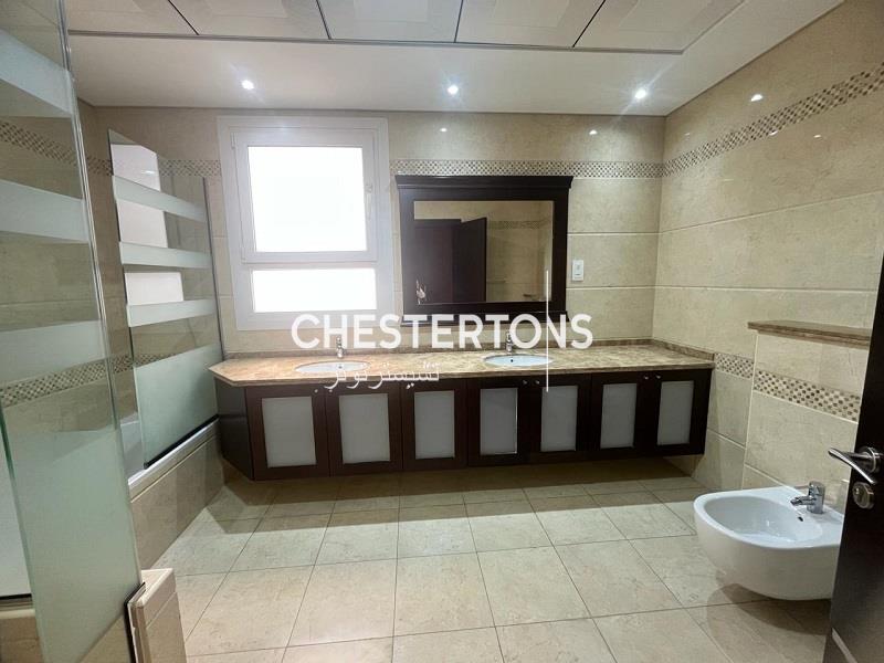 Image of Compound - 5 Bedrooms - 6 Bathrooms for Rental in Jumeirah-Dubai-United Arab Emirates, Image 18