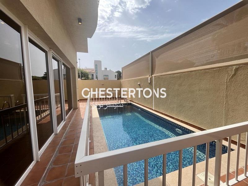 Image of Compound - 5 Bedrooms - 6 Bathrooms for Rental in Jumeirah-Dubai-United Arab Emirates, Image 23
