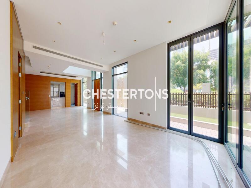 Image of Villa - 4 Bedrooms - 5 Bathrooms for Sale in Mohammed Bin Rashid City-Dubai-United Arab Emirates, Image 5