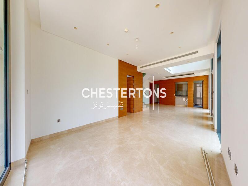 Image of Villa - 4 Bedrooms - 5 Bathrooms for Sale in Mohammed Bin Rashid City-Dubai-United Arab Emirates, Image 3