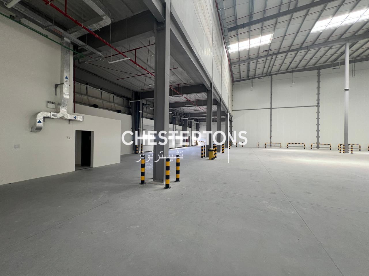 Image of Warehouse for Rental in Jebel Ali-Dubai-United Arab Emirates, Image 3