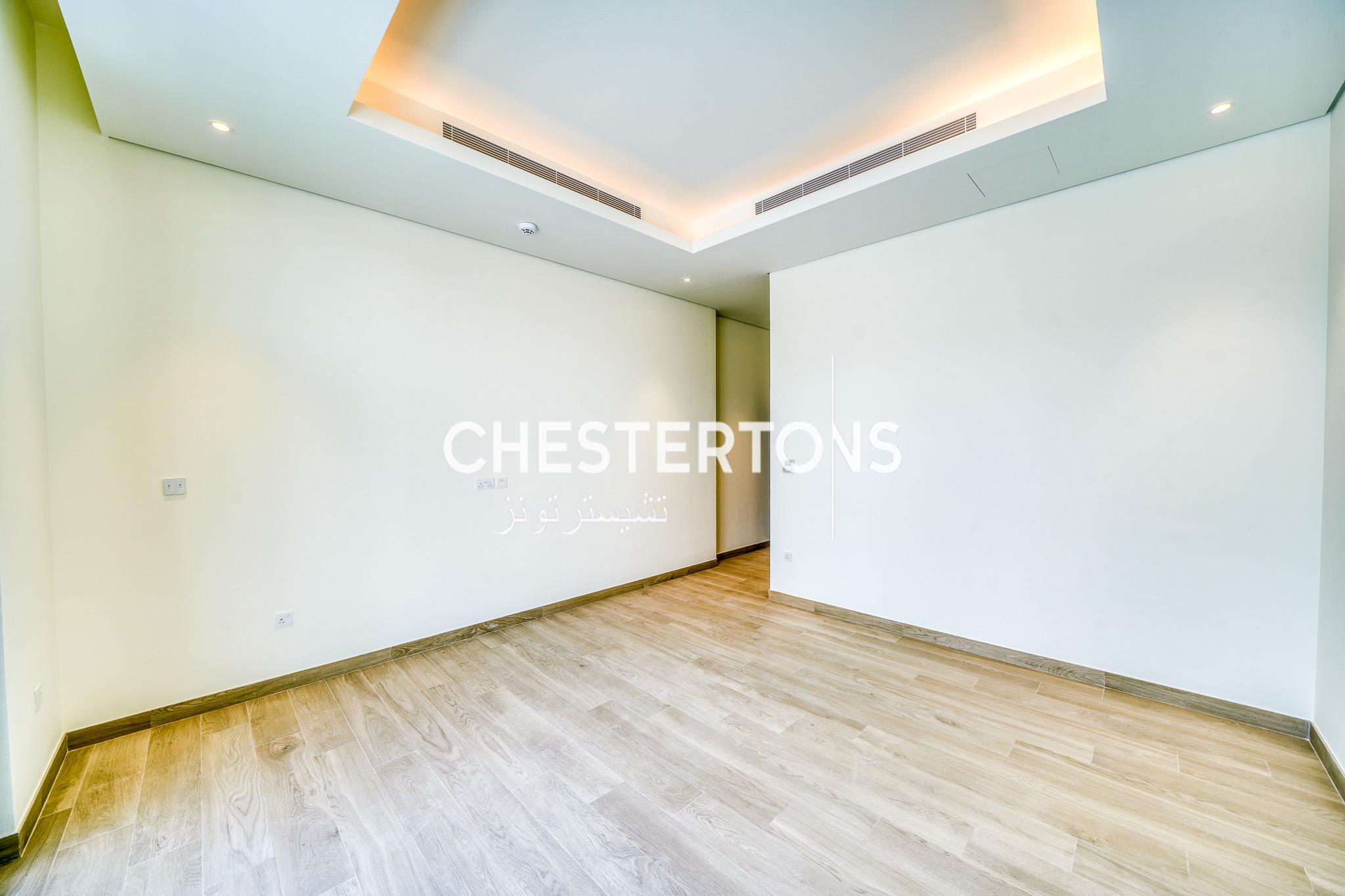 Image of Villa - 5 Bedrooms - 6 Bathrooms for Rental in Mohammed Bin Rashid City-Dubai-United Arab Emirates, Image 10