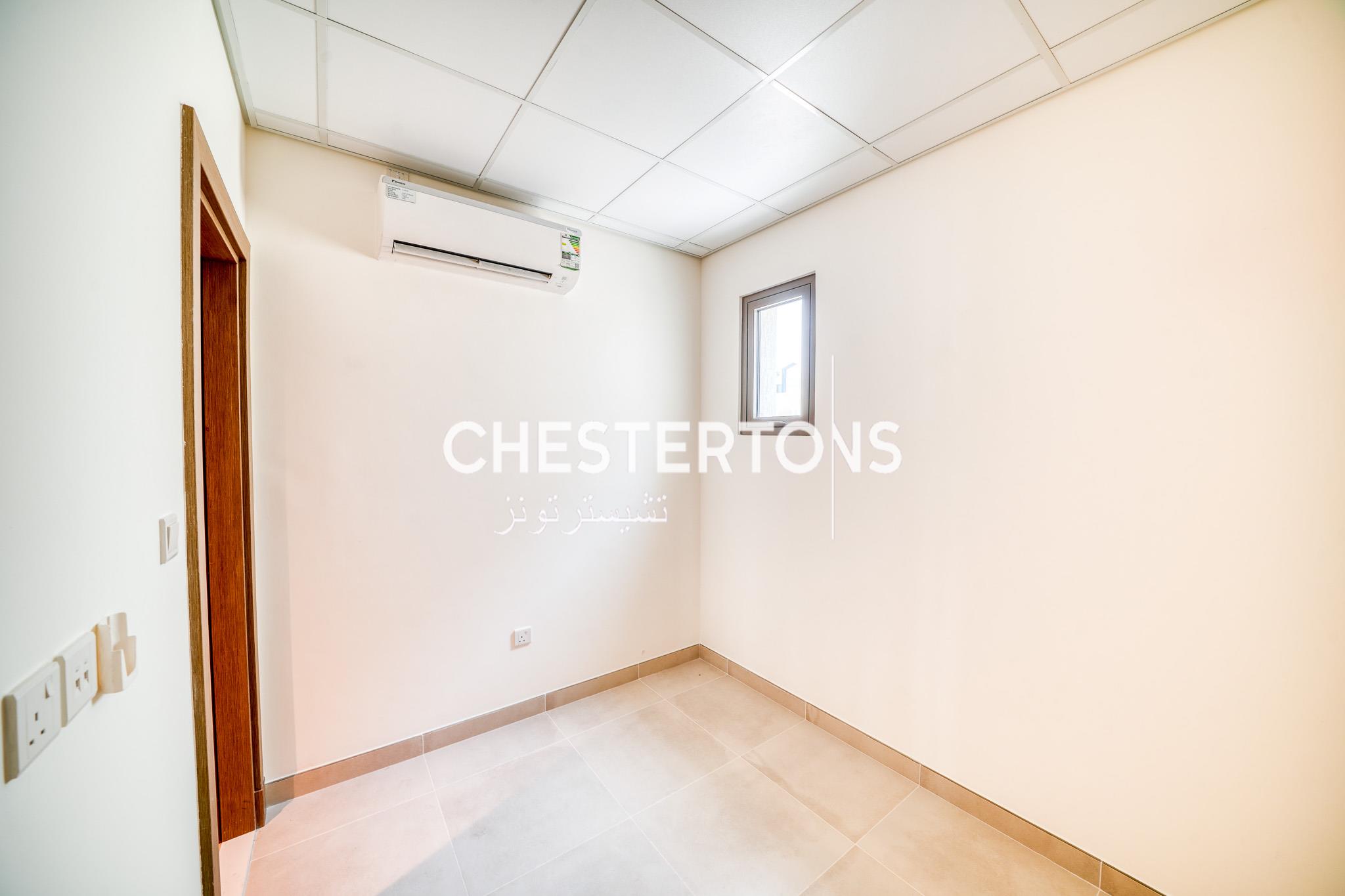 Image of Villa - 5 Bedrooms - 6 Bathrooms for Rental in Mohammed Bin Rashid City-Dubai-United Arab Emirates, Image 19