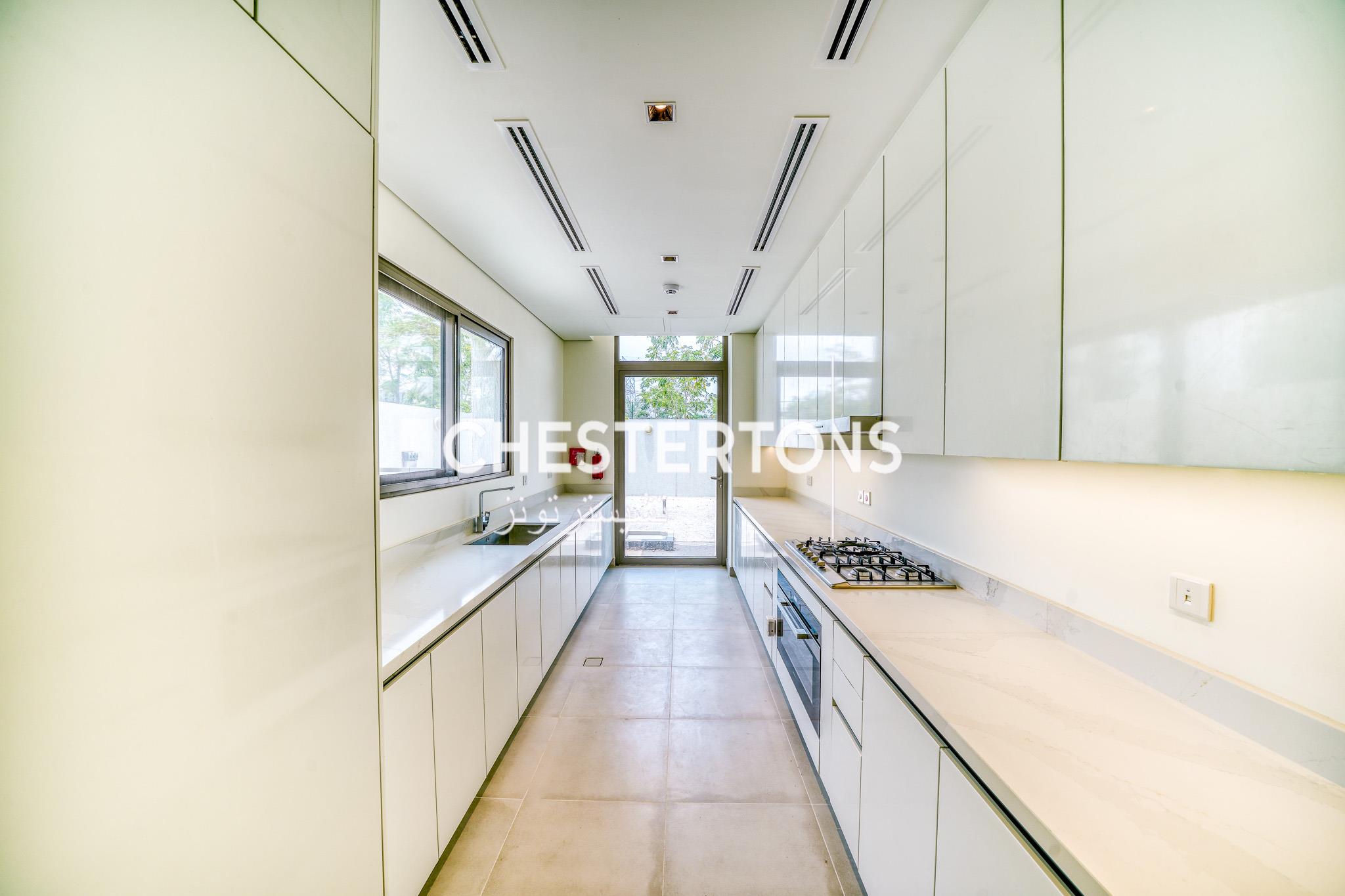 Image of Villa - 5 Bedrooms - 6 Bathrooms for Rental in Mohammed Bin Rashid City-Dubai-United Arab Emirates, Image 21