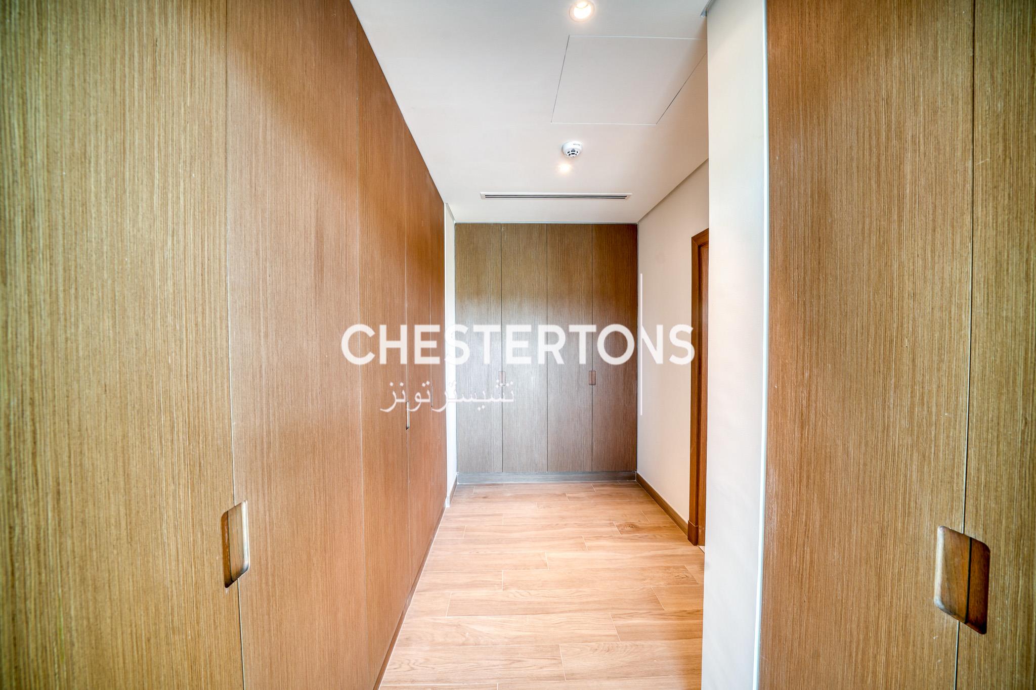 Image of Villa - 5 Bedrooms - 6 Bathrooms for Rental in Mohammed Bin Rashid City-Dubai-United Arab Emirates, Image 38