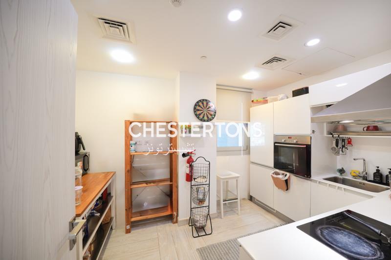 Image of Apartment - 2 Bedrooms - 3 Bathrooms for Sale in Mohammed Bin Rashid City-Dubai-United Arab Emirates, Image 8