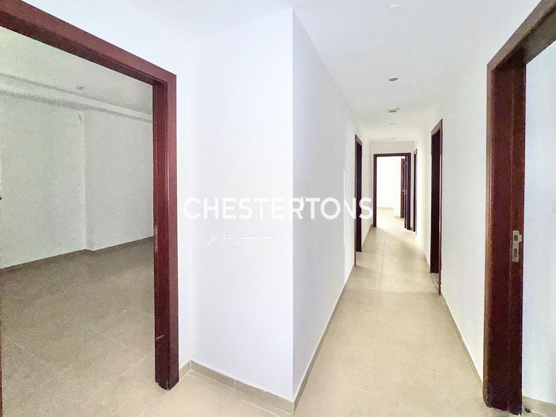 Image of Apartment - 3 Bedrooms - 4 Bathrooms for Rental in Jumeirah Beach Residence-Dubai-United Arab Emirates, Image 12