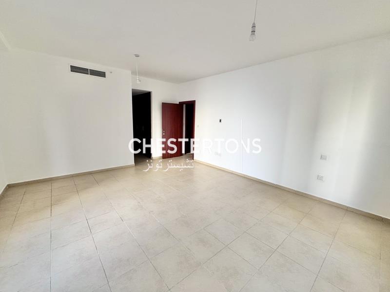 Image of Apartment - 3 Bedrooms - 4 Bathrooms for Rental in Jumeirah Beach Residence-Dubai-United Arab Emirates, Image 30