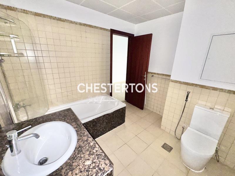 Image of Apartment - 3 Bedrooms - 4 Bathrooms for Rental in Jumeirah Beach Residence-Dubai-United Arab Emirates, Image 38