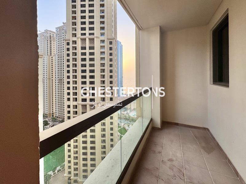 Image of Apartment - 3 Bedrooms - 4 Bathrooms for Rental in Jumeirah Beach Residence-Dubai-United Arab Emirates, Image 39