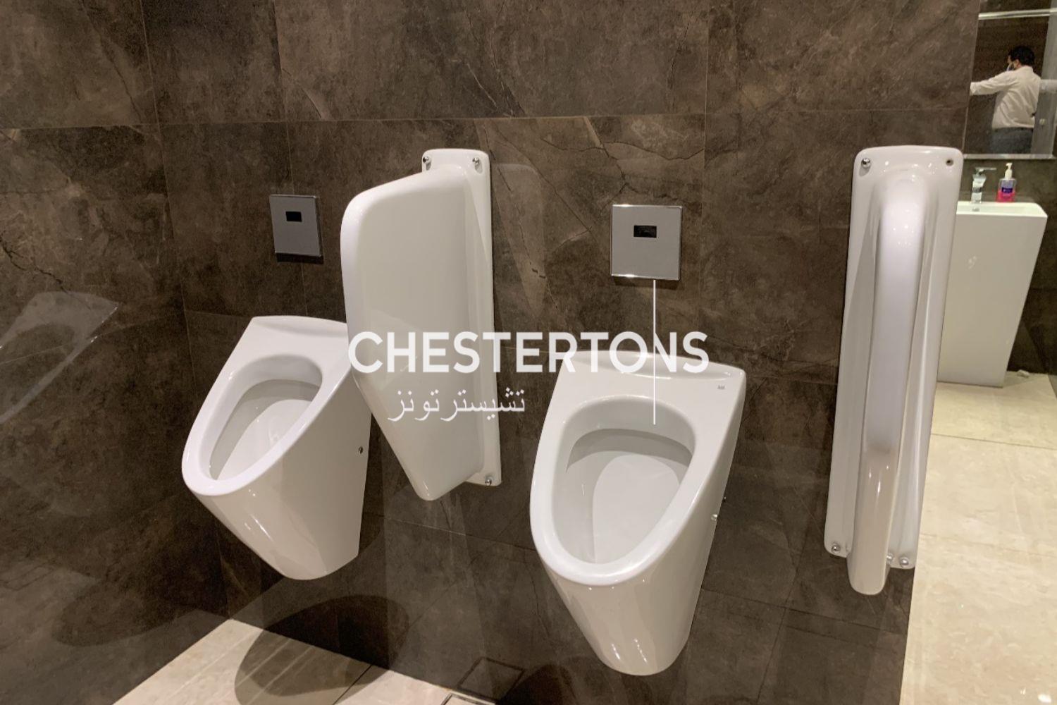 Image of Showroom - 2 Bathrooms for Rental in Sheikh Zayed Road-Dubai-United Arab Emirates, Image 12