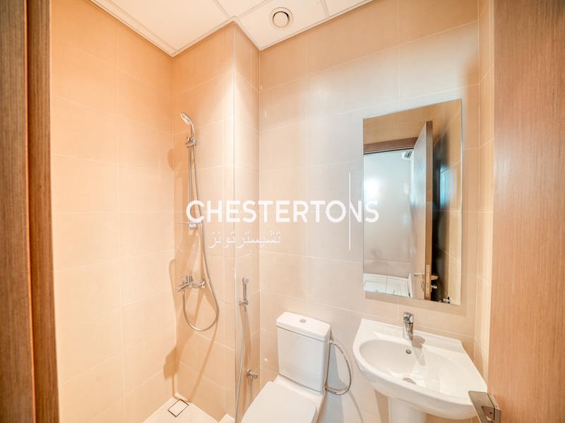 Image of Villa - 5 Bedrooms - 7 Bathrooms for Rental in Mohammed Bin Rashid City-Dubai-United Arab Emirates, Image 17