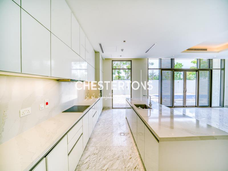 Image of Villa - 5 Bedrooms - 7 Bathrooms for Rental in Mohammed Bin Rashid City-Dubai-United Arab Emirates, Image 19