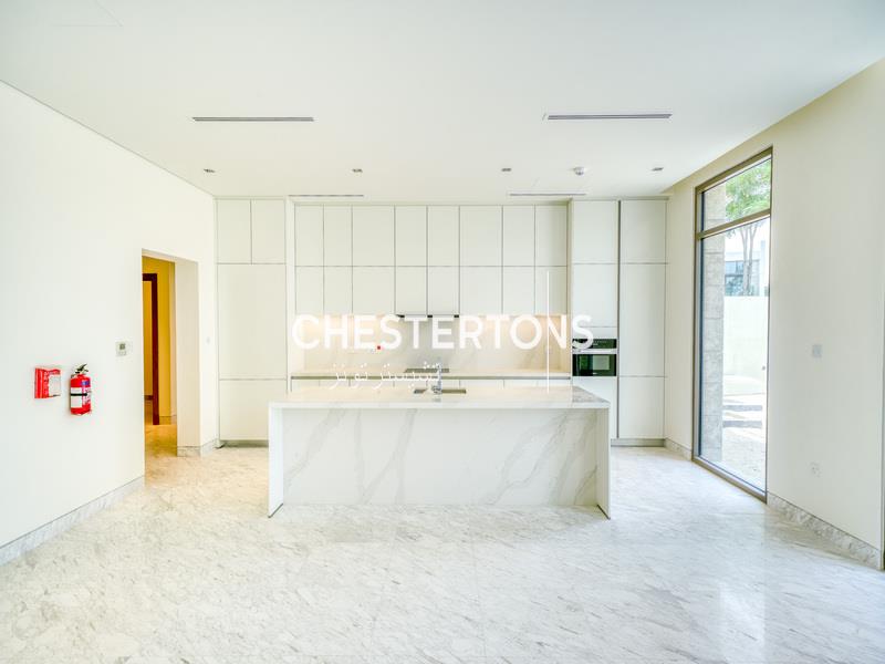 Image of Villa - 5 Bedrooms - 7 Bathrooms for Rental in Mohammed Bin Rashid City-Dubai-United Arab Emirates, Image 22