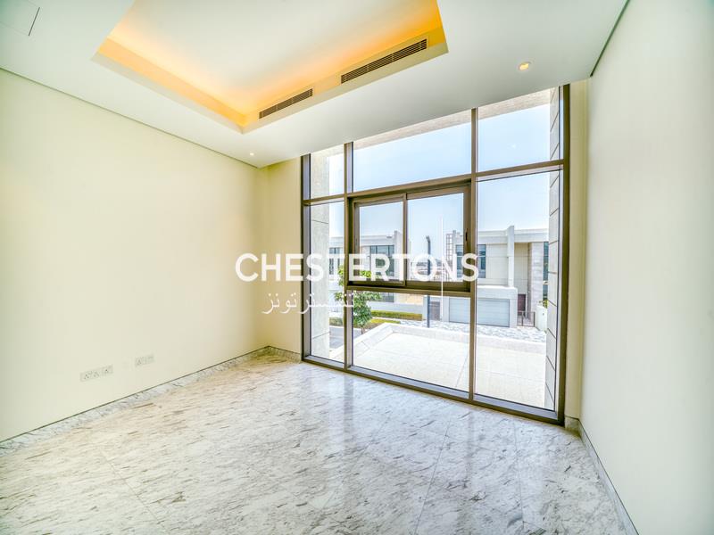 Image of Villa - 5 Bedrooms - 7 Bathrooms for Rental in Mohammed Bin Rashid City-Dubai-United Arab Emirates, Image 44
