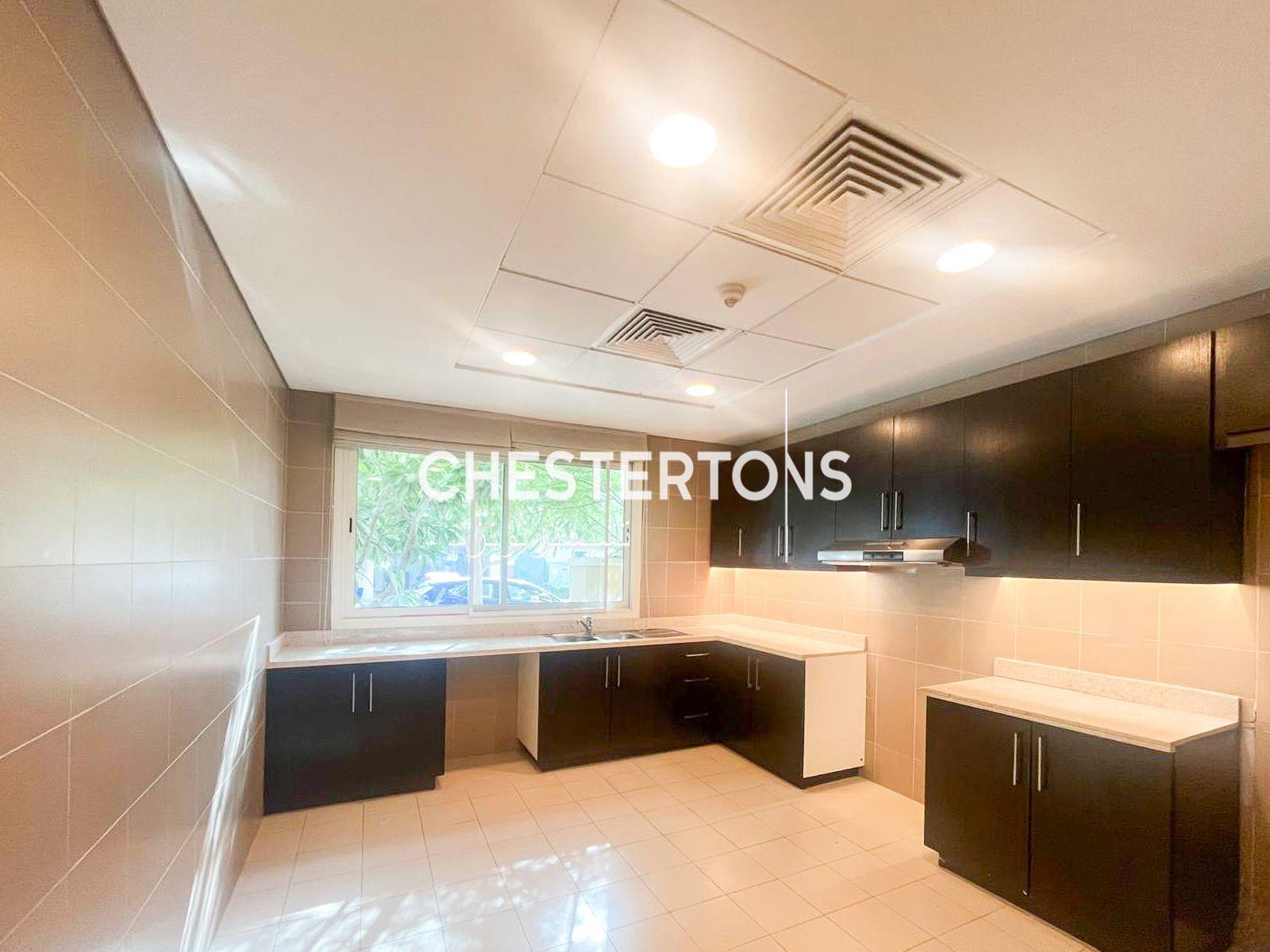 Image of Villa - 3 Bedrooms - 4 Bathrooms for Rental in Dubai Science Park-Dubai-United Arab Emirates, Image 13