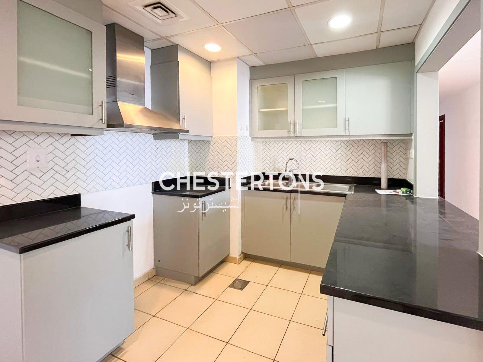 Image of Apartment - 2 Bedrooms - 3 Bathrooms for Rental in Jumeirah Beach Residence-Dubai-United Arab Emirates, Image 13