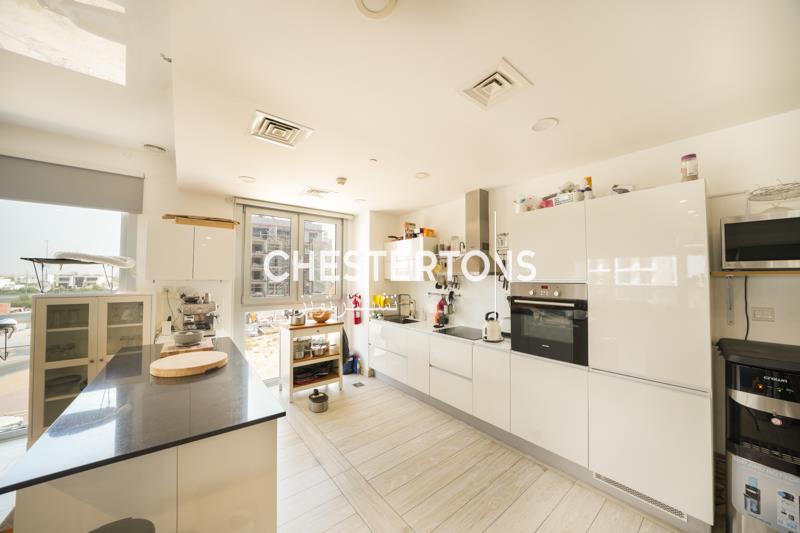 Image of Apartment - 2 Bedrooms - 3 Bathrooms for Sale in Mohammed Bin Rashid City-Dubai-United Arab Emirates, Image 6